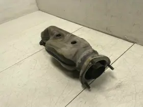 077.253.033 Audi A8 4.2 Quattro 2003 2006 Front Left Driver Side Exhaust Manifold Factory