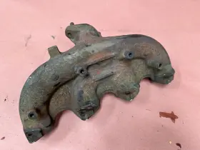 11751267955 Bmw E21 320i 1.8l M10 Factory Exhaust Manifold Oem #83239
