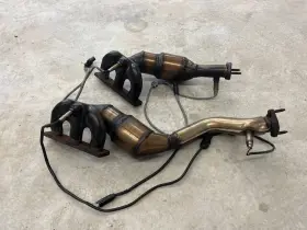 7521829 Bmw 04-05 E60 E39 E46 530i 525i M54 Engine Exhaust Manifold Headers Oem