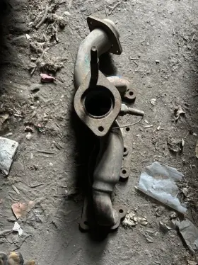 327-01295r Cadillac Passenger Exhaust Manifold 8-252 4.1l Rear Fits 86 Deville 21814