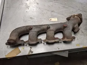12555618 Chevrolet Right Exhaust Manifold For 01-06 Silverado 2500 Hd 8.1