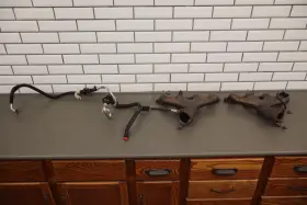 12562638 Chevrolet 2000 C5 Corvette Pair Lh&rh 5.7l Ls1 Exhaust Manifolds With Egr Tubes