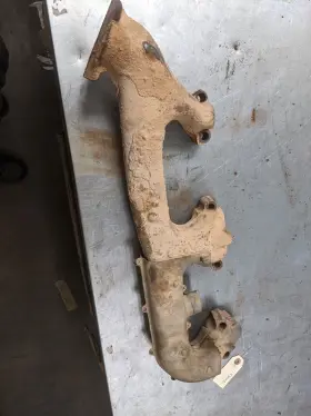 14093654 Chevrolet Right Exhaust Manifold From 1987 R10 5.7