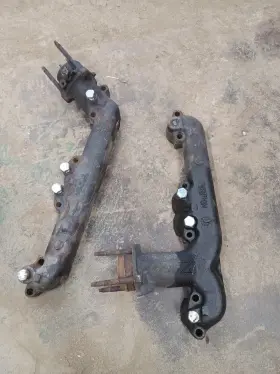 327-01264r Chevrolet Pass. And Driver Exhaust Manifolds 8-350 5.7l 4bc Fits 85-88 Truck Van