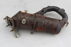 327.gm1a17 Chevrolet 2016 2017 2018 2019 Volt Exhaust Manifold Pipe