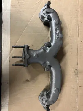 3989036 Chevrolet 1970 -72 Rh Center Dump Ram Horn Manifold