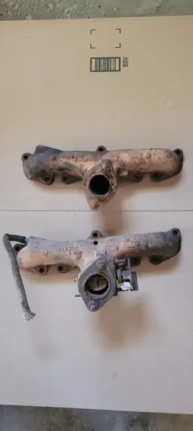 1676391 Chrysler 1950s Hemi Exhaust Manifolds