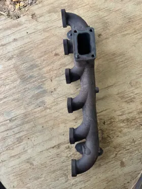 4936631 Cummins 4936630/4936631 08-18 6.7 Manifold Assembly