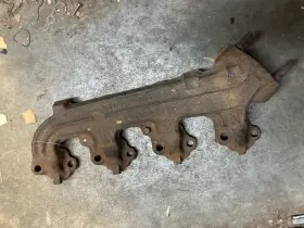 D5ue-9430-ab Ford Motor Company D5ue9430ab 1975-1979 Truck 302 351w Rh Exhaust Manifold Casting