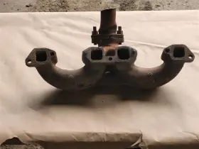 Ecs-9430-c Ford Truck 327.fd8956 1956 302 331 Exhaust Manifold