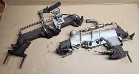 0xygen General Motors Late 80s Camaro Sbc 305 Carbureted Exhaust Manifolds Pair