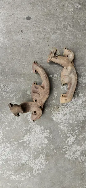 2863900 General Motors 1967 1968 1969 Mopar A Body Big Block Exhaust Manifolds 383 Formula S Dart Gts