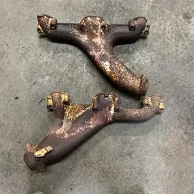 9779494 General Motors 1964-1970 Pontiac D Port Exhaust Manifolds 400 Ho Long Branch Heat Riser