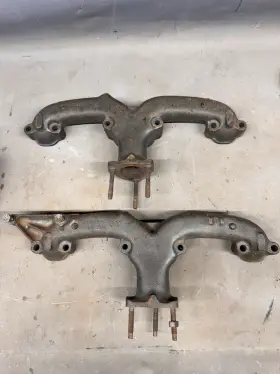 3748865 General Motors Gm 1957-1963 Chevy Corvette Belair 283 Exhaust Manifolds Nomad Sbc 265 Biscayne Oem