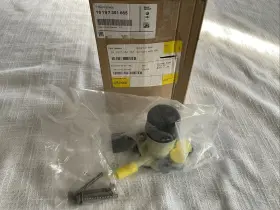 16197351665 Genuine Bmw Oem Diesel Exhaust Fluid Def Pump New