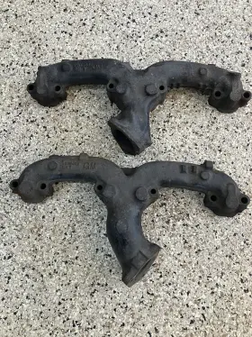 3982469 Gm Exhaust Manifold Set - Sbc 69-72 Pickup Ram Horns Chevrolet Truck