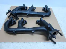 12555996 Gmc 2003 - 2014 Savana 1500 Oem 4.3l / V6 L And R Exhaust Manifold Set #1fl-14