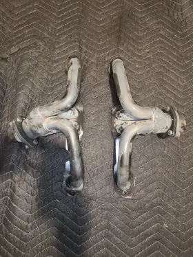 68390 Hedman Hedders Street Rod Block Hugger Headers. Painted Black Steel