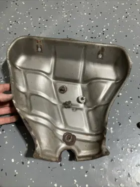 18120-p2p-a00 Honda Civic 98-00 Ex D16y8 Vtec Exhaust Manifold Cover Oem