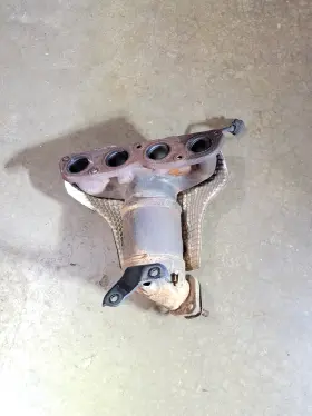 28510-2efb0 Hyundai 285102eha0 2017 2018 2019 Elantra Sedan 2.0l Exhaust Manifold Ulev