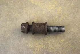 Err6734 Land Rover Discovery 2 Oem Exhaust Manifold Bolt Stud And Spacer 1999 2004