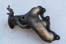 327-58681 Lexus 1998 Es300 Engine Exhaust Manifold Rear Right Passenger Side