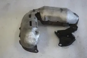 327-59242 Lexus 2002 Es300 Left Driver Side Front Exhaust Manifold