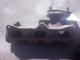 327-01564l Mazda Driver Exhaust Manifold 6 Cylinder Front Fits 93-95 98-00 626 65028