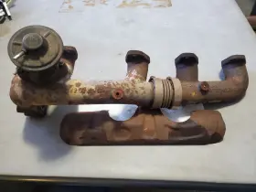 117-142-53-01 Mercedes-benz R107 Left Manifold 450sl 1975