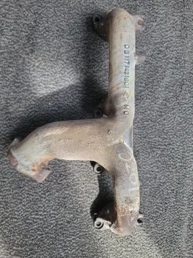 Mercedes-benz 1171421901 1973 450sl Lh Exhaust Manifold Oem