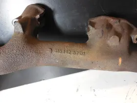 6161420701 Mercedes-benz W123 240d Exhaust Manifold 1975-1981