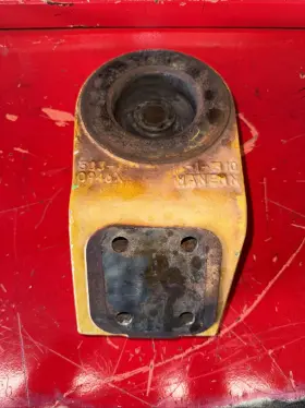 3778m291 Perkins Cat C6.6 Engine Mount 6 Cylinder Diesel