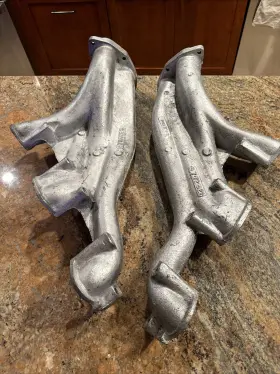 9772521 Pontiac 1963 Super Duty Aluminum Exhaust Manifolds