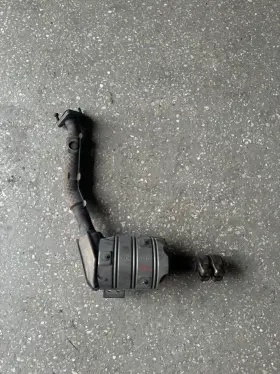 99611302305 Porsche 00-04 Boxster 986 2.7l Right Exhaust System Muffler Downpipe Down Pipe