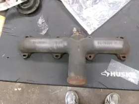 Ue40304 Rolls Royce Bentley Silver Shadow Ii Ftfttft Left Side Exhaust Manifold