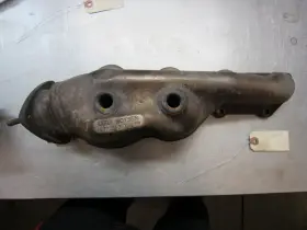 077253034t Volkswagen Right Exhaust Manifold For 04-07 Touareg 4.2